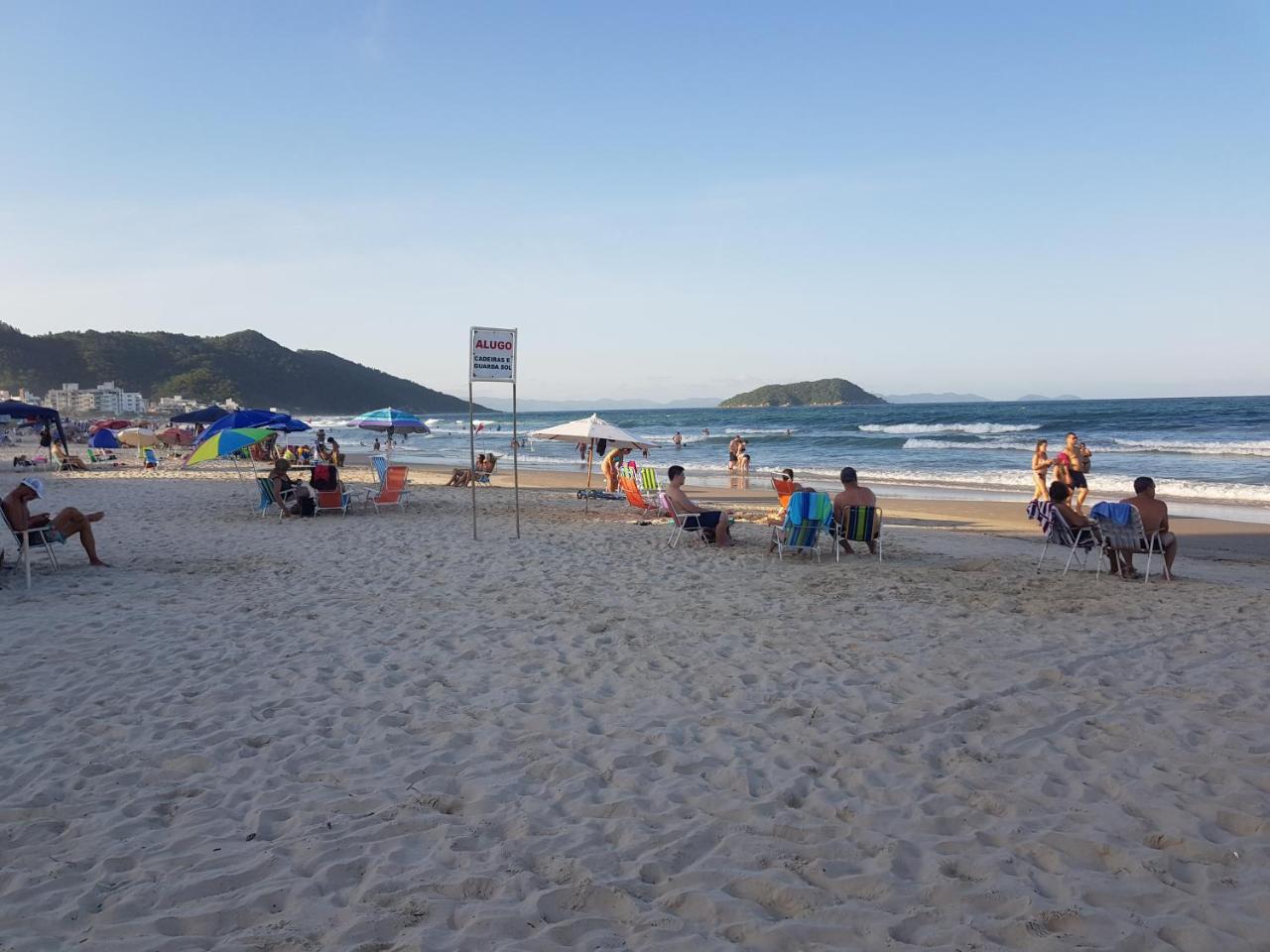Praia Palmas Do Arvoredo Apartman Governador Celso Ramos Kültér fotó