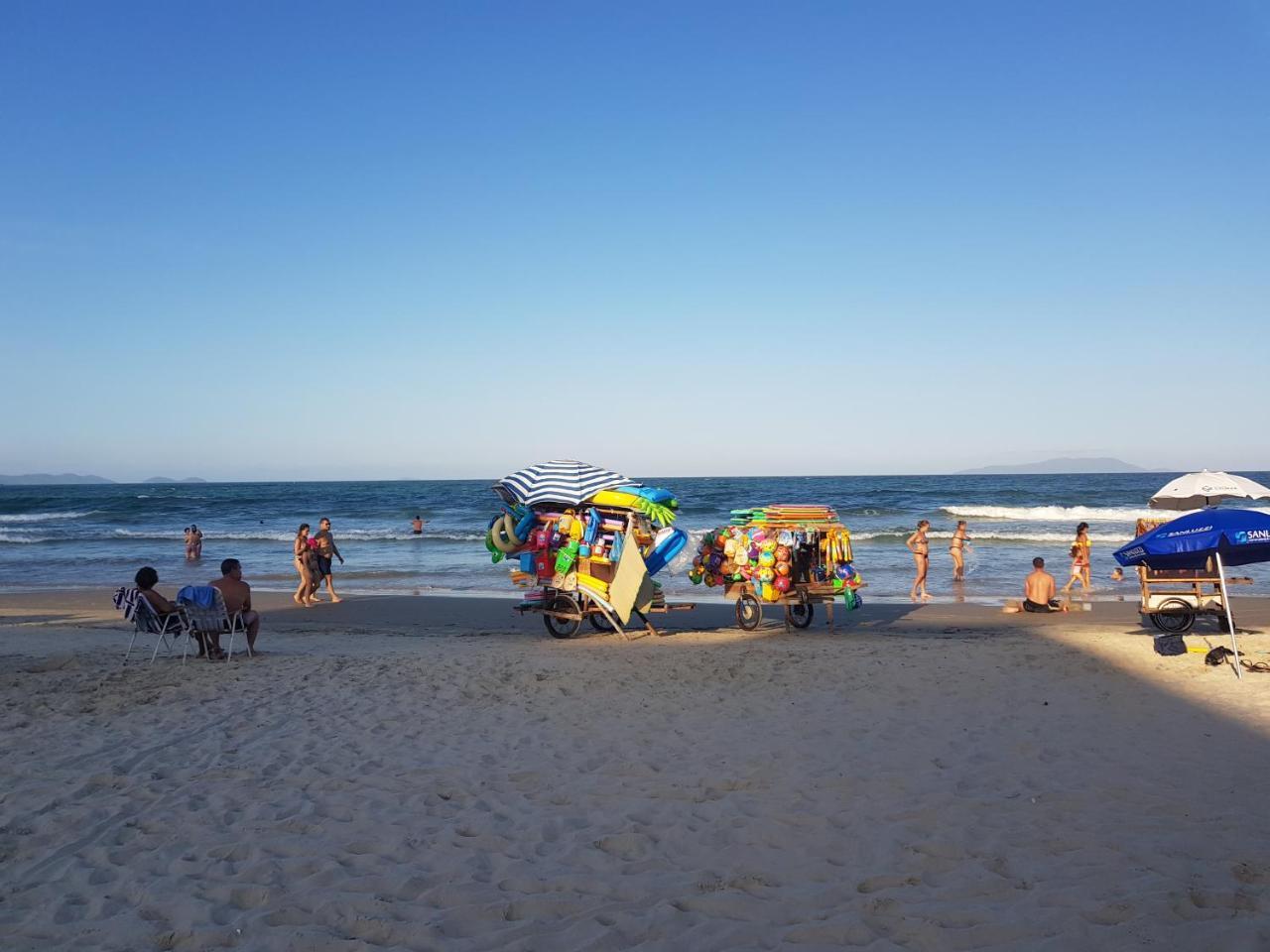 Praia Palmas Do Arvoredo Apartman Governador Celso Ramos Kültér fotó