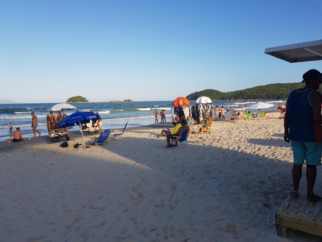 Praia Palmas Do Arvoredo Apartman Governador Celso Ramos Kültér fotó